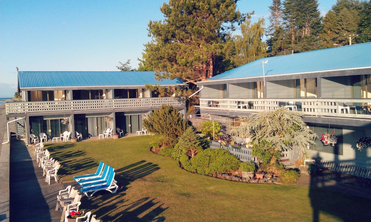 Sand Pebbles Inn Кваликум-Бич Экстерьер фото